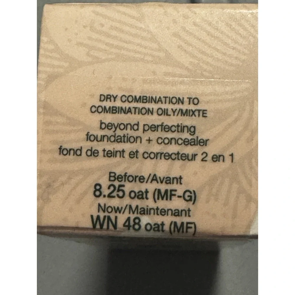 Clinique beyond perfecting foundation+concealer 1 FL Wn48 Oat(MF) NIB‎